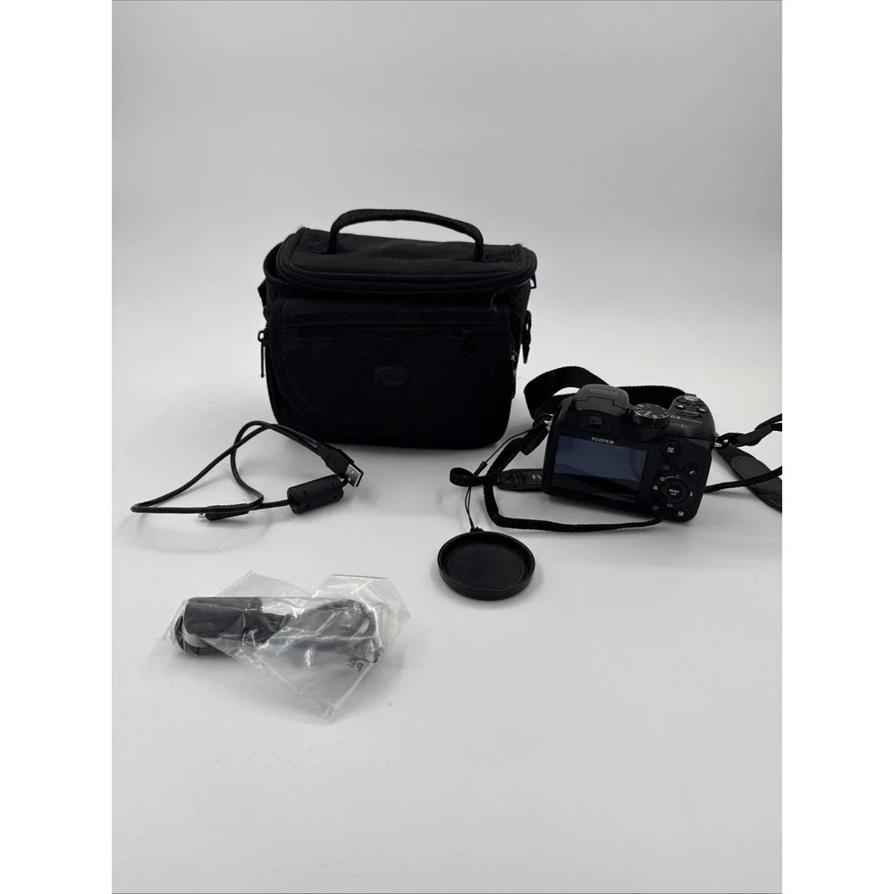 Fujifilm FinePix S1000fd 10.0MP Digital Camera Black - Tested & Working